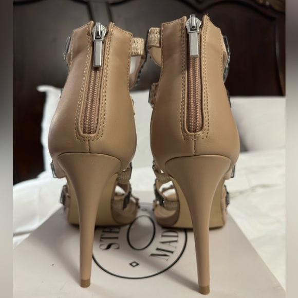 NEW Steve Madden Crystal Sandals Sz 10 Tan - Picture 4 of 9